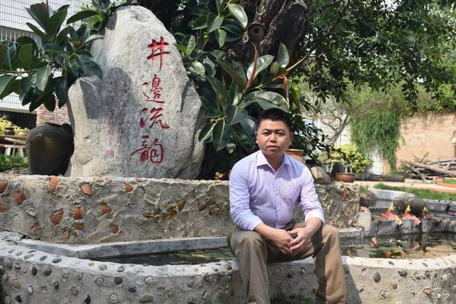 晋江市第二届中小学(幼儿园)名班主任培养对象风采系列(68)--尚志中学 黄特成老师
